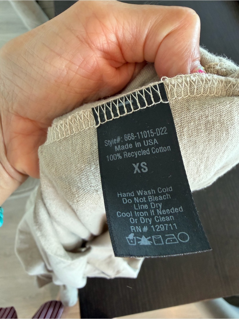 Jenni Kayne vintage pocket tee in Taupe - Picture 5 of 5